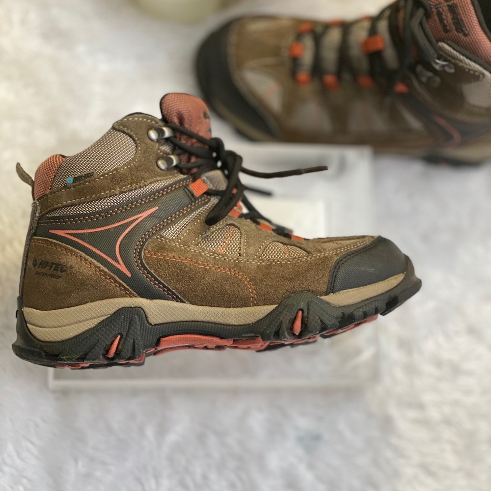 HI-TEC WATERPROOF KIDS BOOTS